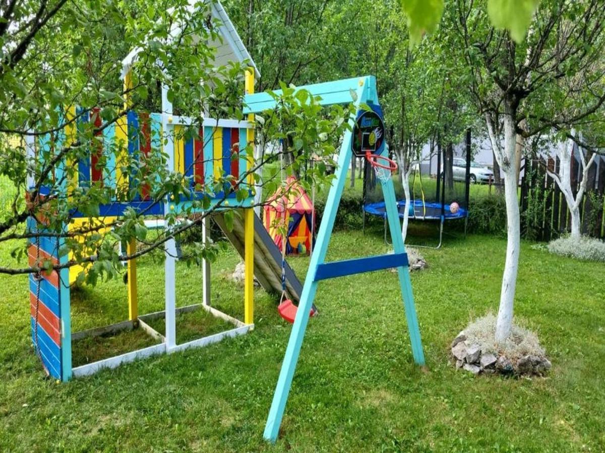 Villa Tetina Kuca à Saborsko Extérieur photo