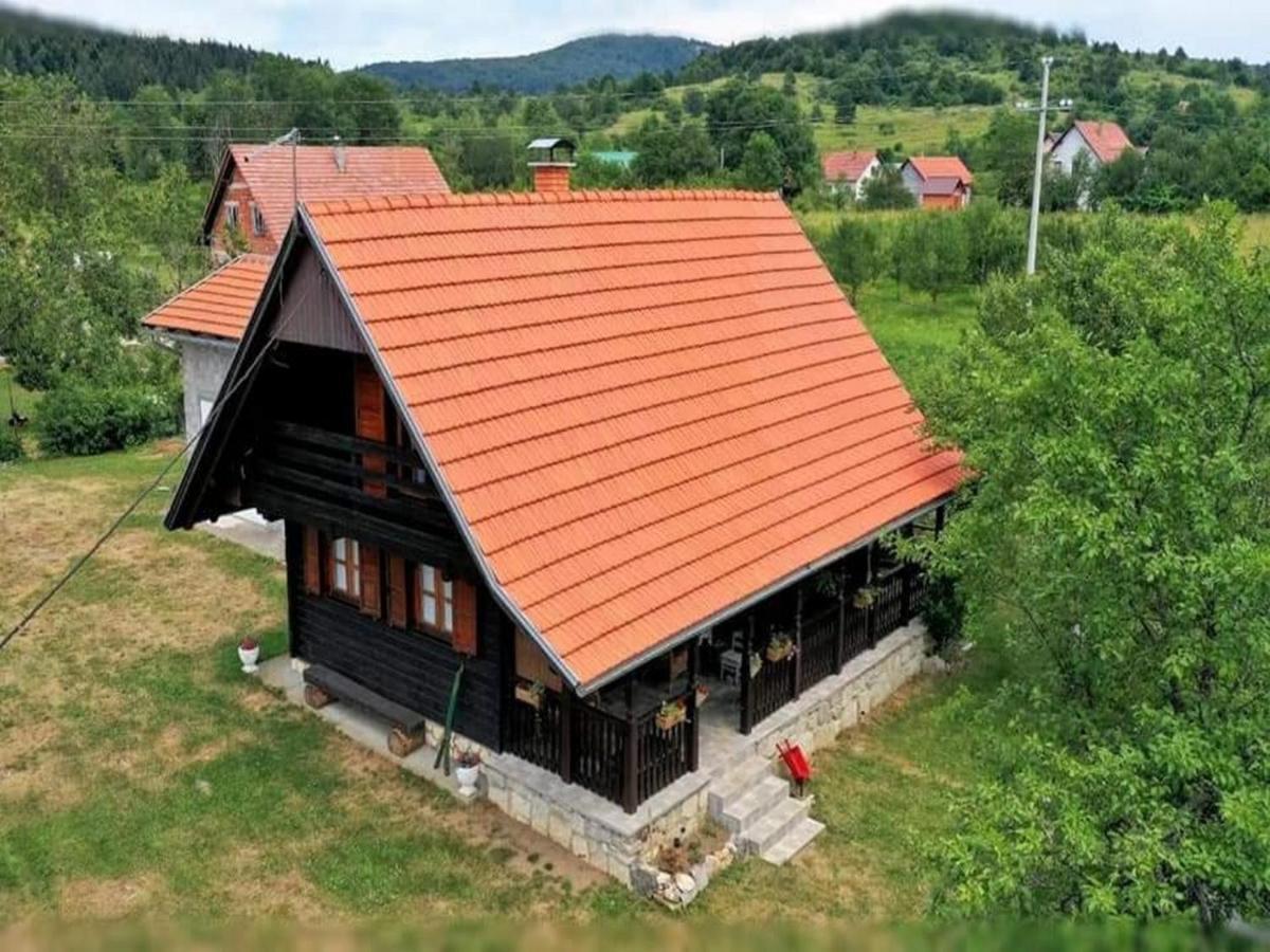 Villa Tetina Kuca à Saborsko Extérieur photo